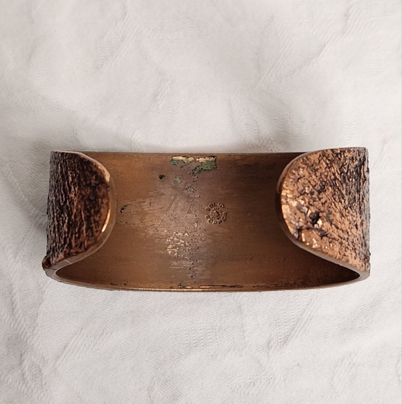 Southwest Copper Turquoise Cuff Bracelet - Picture 4 of 11